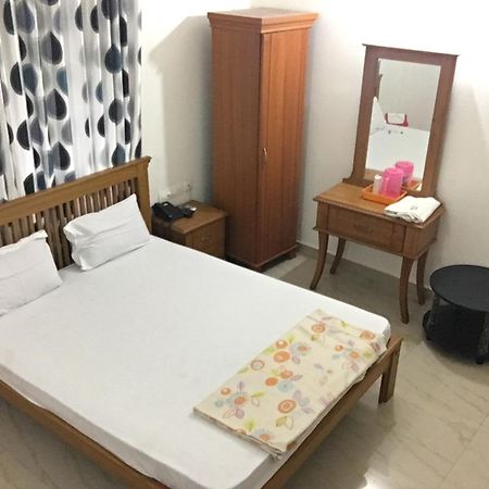 Sathya Inn Guruvāyūr Esterno foto