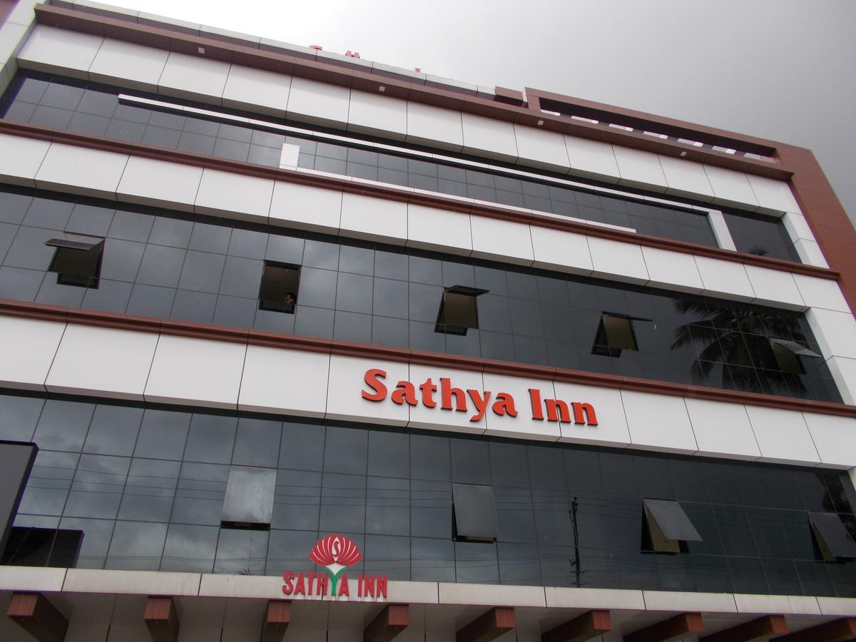 Sathya Inn Guruvāyūr Esterno foto