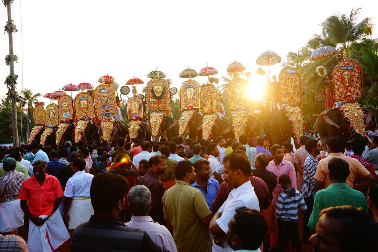 Sathya Inn Guruvāyūr Esterno foto